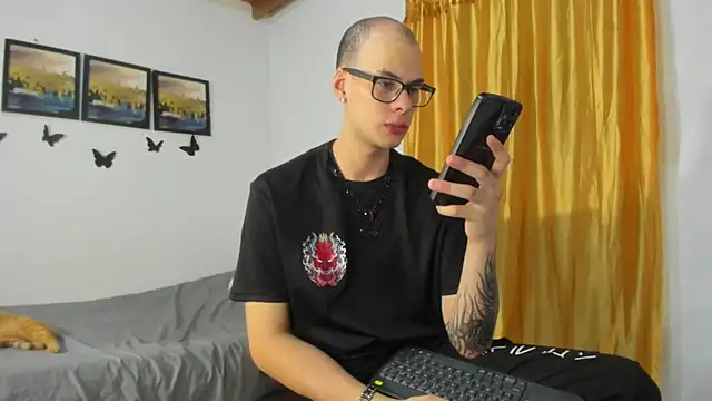 عرض كام Vlad__night