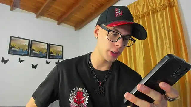 عرض كام Vlad__night