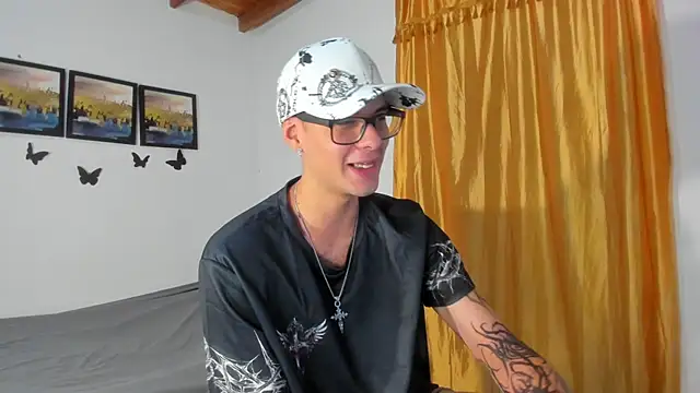 Vlad__night ওয়েবক্যাম শো