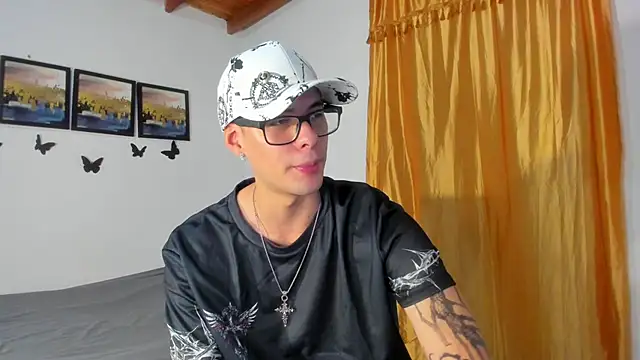 Show Webcam de Vlad__night