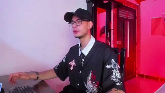 Vlad__night 在線直播表演