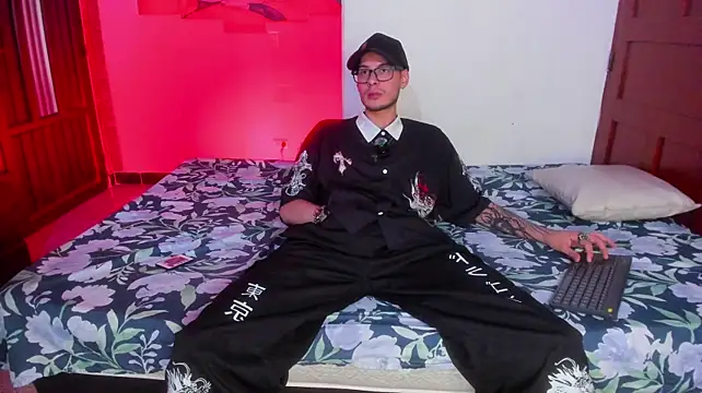 Vlad__night Adlı Modelin Web Kamerası Şovu