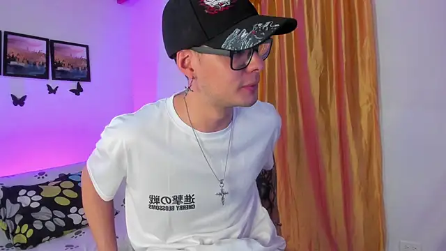 Vlad__night's Webcam Show