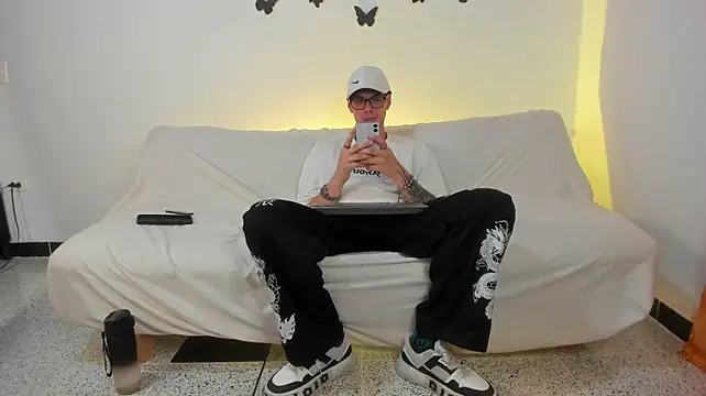 Vlad__night webkamerás műsora