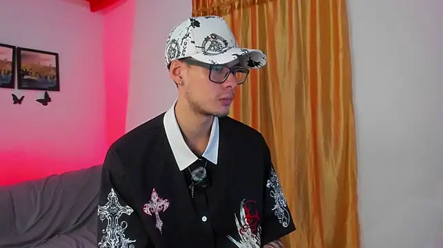 Vlad__night Webcam Show