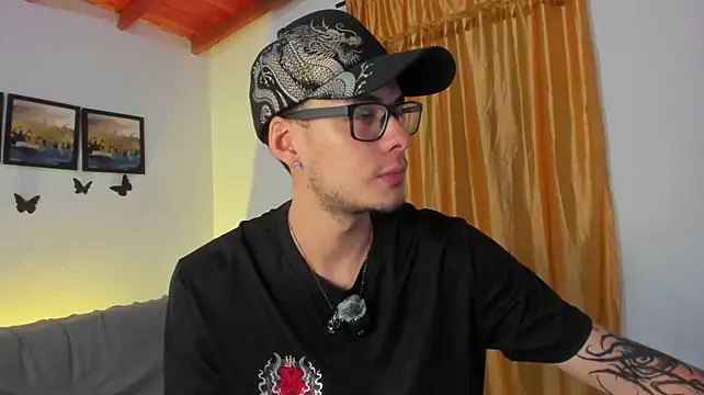 Vlad__night's Webcam Show