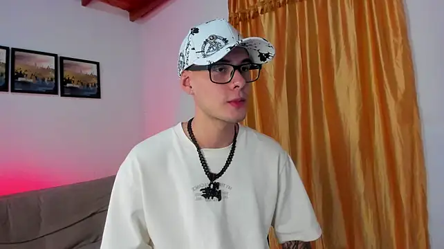Vlad__nightn Webbikameraesitys