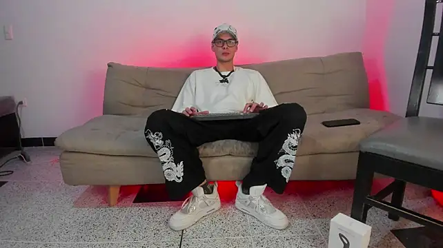 Vlad__night Webcam show