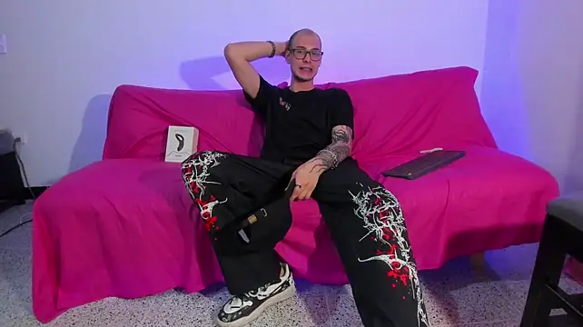 Vlad__night Шоу с уебкамера