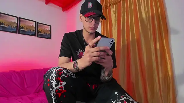 XXX chat uživo modela Vlad__night