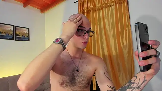 Show Webcam de Vlad__night