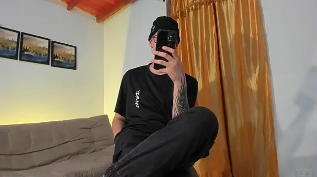 Vlad__night's Webcam Show