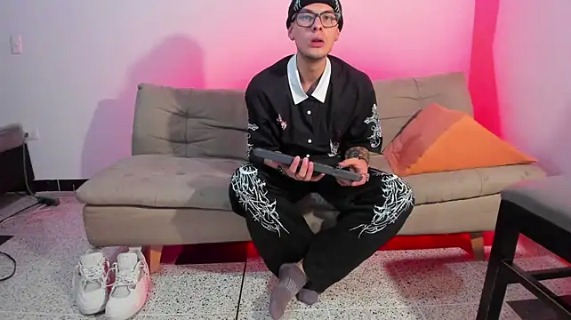 Vlad__night: вебкам-шоу