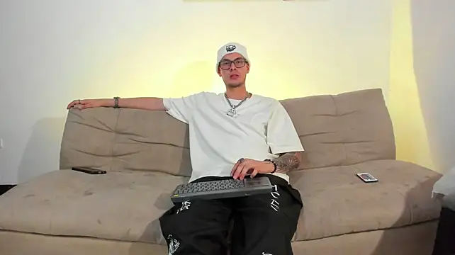 Vlad__night Webcam-Show