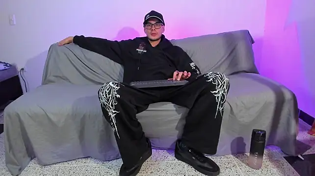 Vlad__night's Webcam Show