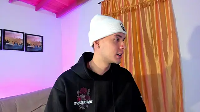 عرض كام Vlad__night