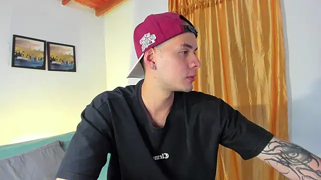 Vlad__night Webcam Show