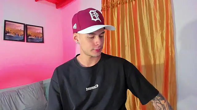 Vlad__night Шоу с уебкамера