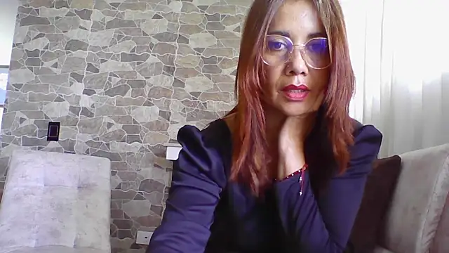Chat XXX en directo de camila_star10