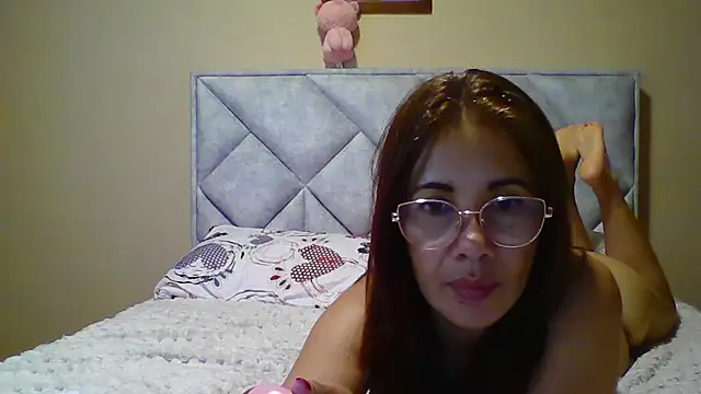 Chatroom XXX en direct de camila_star10