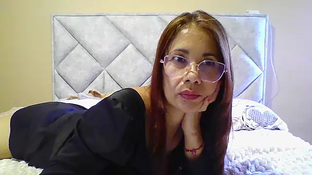 Chat XXX ao vivo de camila_star10