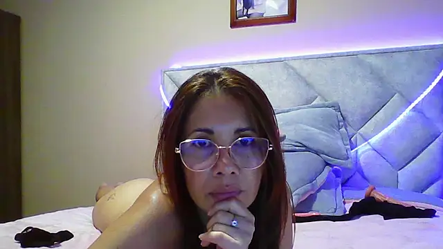 Chat XXX en directo de camila_star10