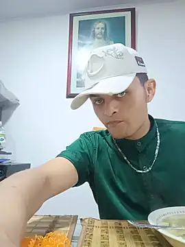 Andres_medi32 在線直播表演
