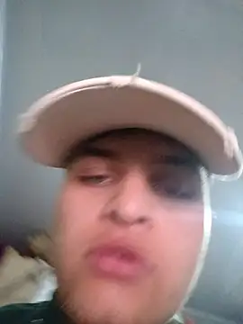 Andres_medi32 Pertunjukan Webcam