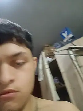 Andres_medi32 Adlı Modelin Web Kamerası Şovu