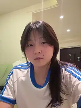 LXR668866 Show in webcam
