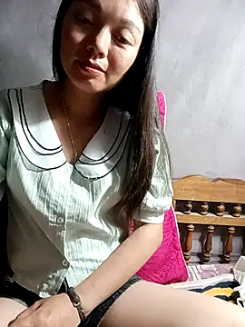 Rose-222 Chat XXX in diretta