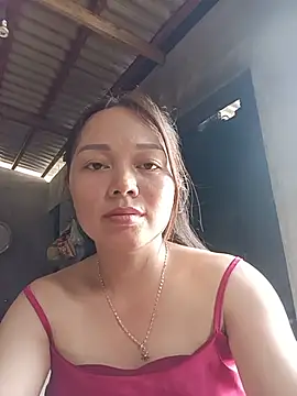 Rose-222's Live XXX Chat