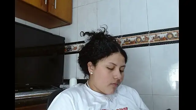 Chat soba uživo modela Baby_dirt