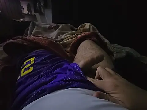 Malerrow33 Webcam show