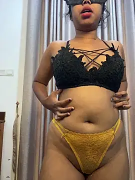 Show de ZELINA_WOOFY na webcam
