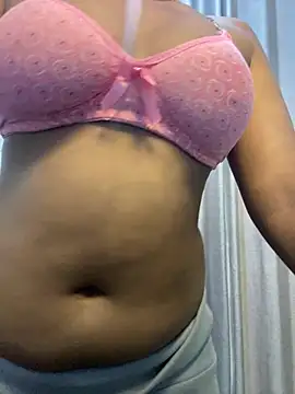 Show de webcam de ZELINA_WOOFY