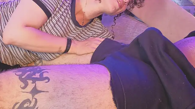 Benny_and_Mark Chat XXX live