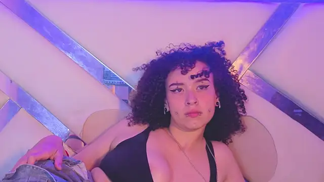 دردشة Benny_and_Mark الجنسية المباشرة