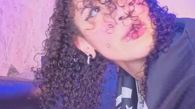 חדר צ'אט בשידור חי של Benny_and_Mark