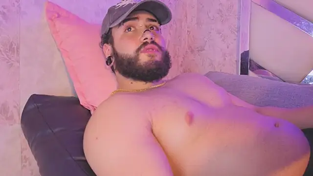 Benny_and_Mark Chat XXX in diretta