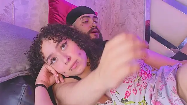Benny_and_Mark: вебкам-шоу