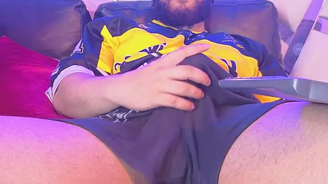 Benny_and_Mark Live XXX-chat