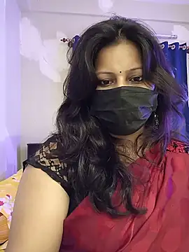 noty_girl2 Show in webcam