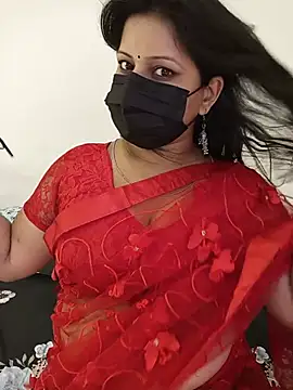 noty_girl2 Show in webcam