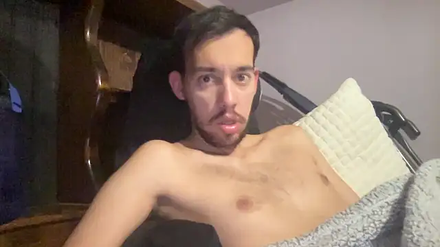 adam88231 Шоу с уебкамера