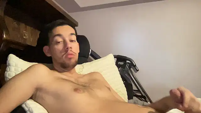 adam88231's Webcam Show