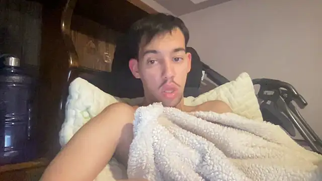 adam88231 Webcamshow