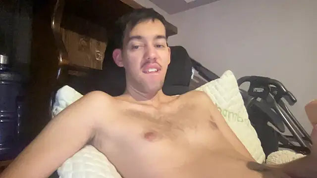 adam88231 Webcam Show