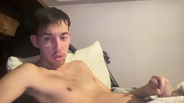 Pokazy przed kamerką – adam88231