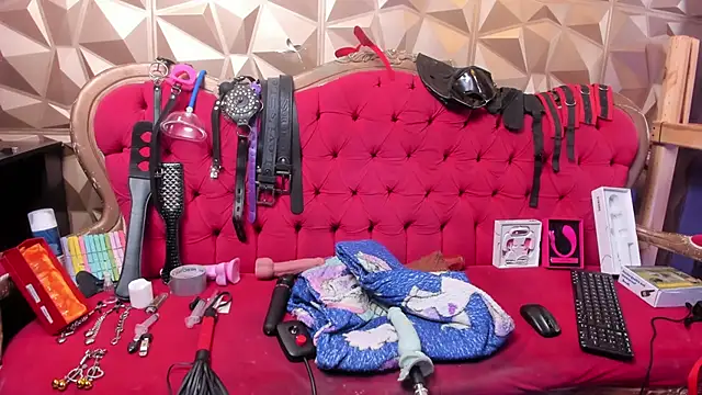 Charlotte_Bms7 Show in webcam